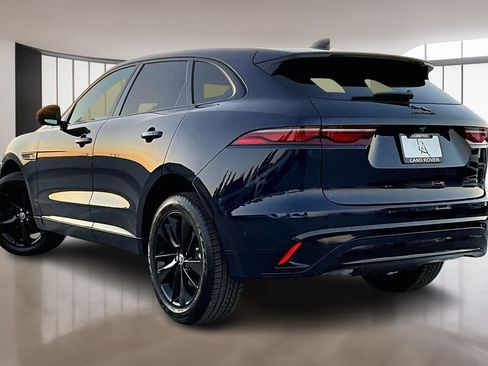 New 2026 Jaguar F-PACE R-Dynamic S image 3