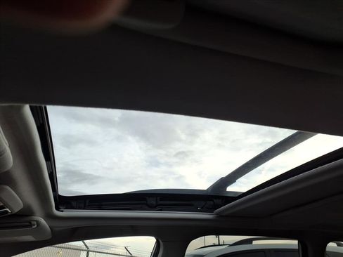 Used 2018 Subaru Forester 2.5i Premium image 25