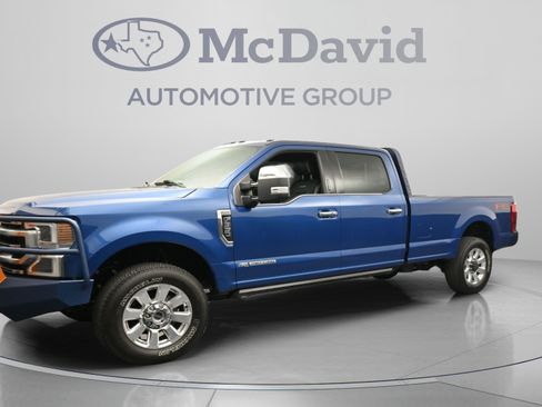 Used 2022 Ford F350 Platinum AWD/4WD image 5