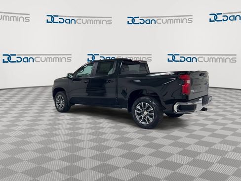 Used 2025 Chevrolet Silverado 1500 LT AWD/4WD image 6