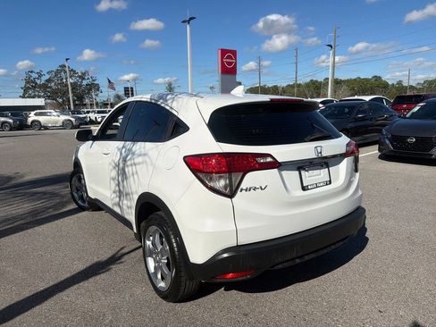 Used 2022 Honda HR-V LX image 6