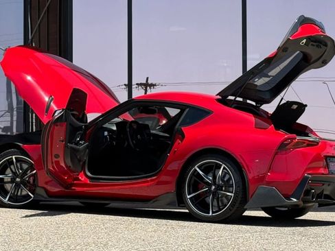Used 2022 Toyota Supra Premium w/ Driver Assist Package RWD image 30