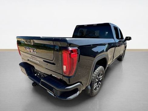 Used 2024 GMC Sierra 1500 AT4 AWD/4WD image 3