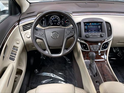 Used 2015 Buick LaCrosse Leather image 8