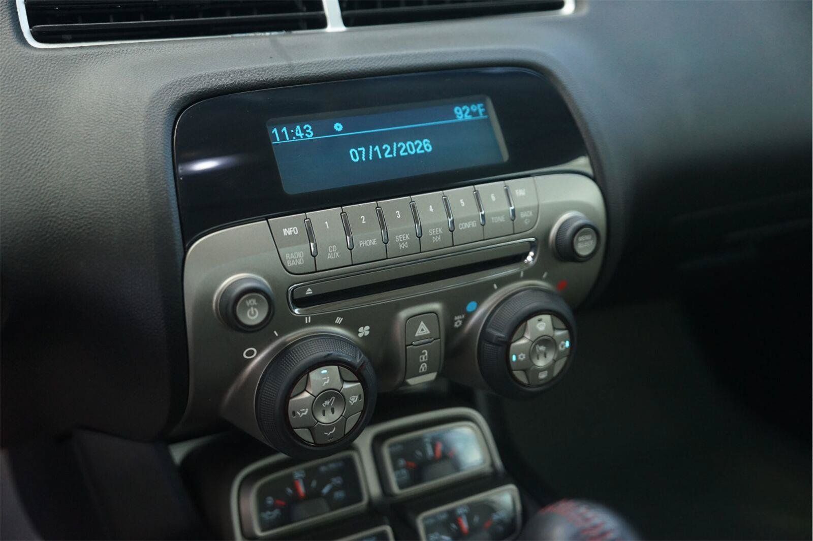 Used 2011 Chevrolet Camaro SS RWD image 23