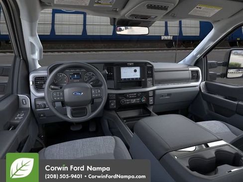 New 2026 Ford F450 XLT image 9