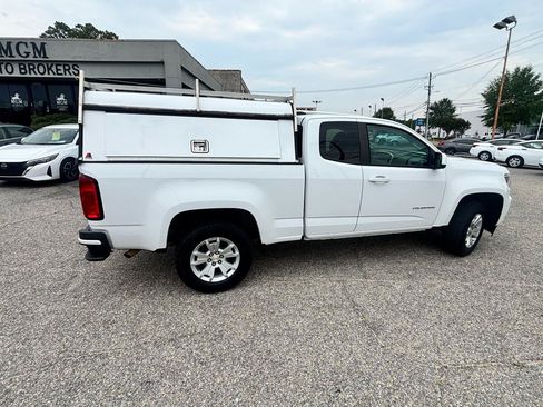 Used 2022 Chevrolet Colorado LT w/ Safety Package RWD image 25