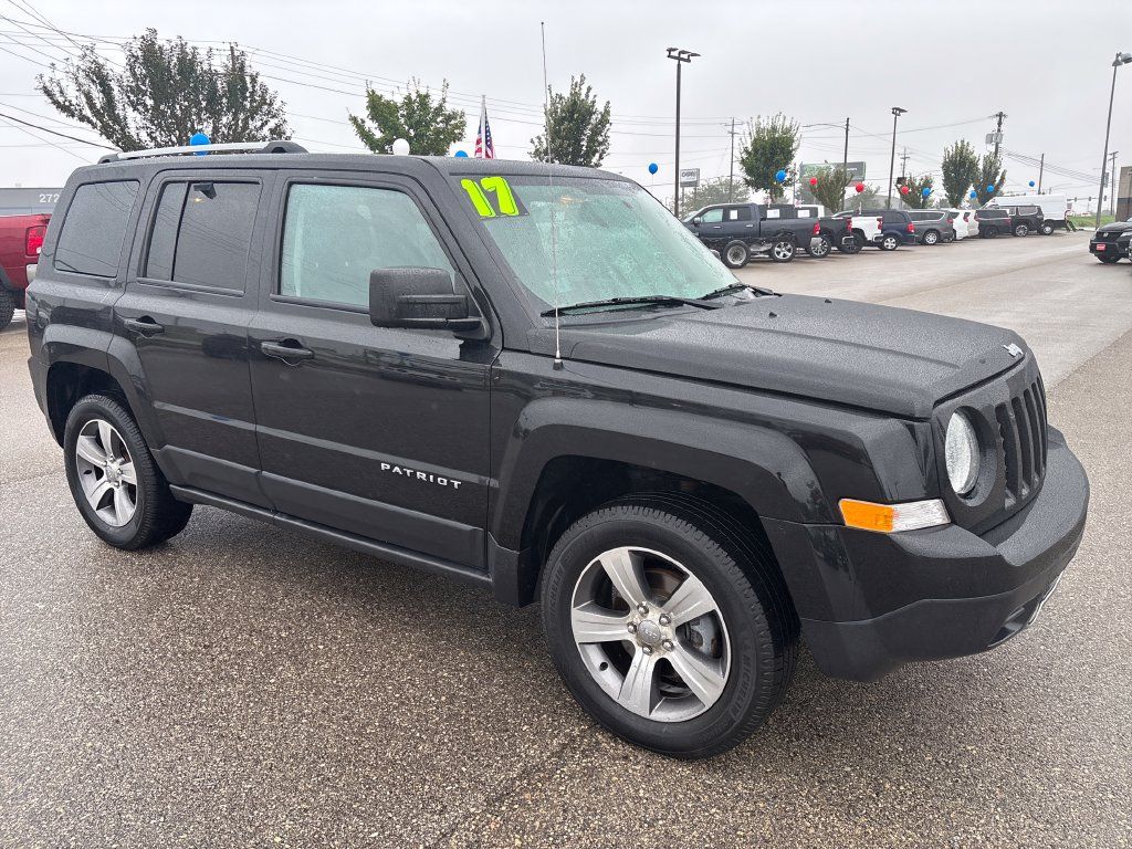 Used 2017 Jeep Patriot High Altitude AWD/4WD image 9
