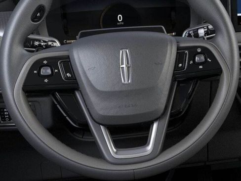 New 2025 Lincoln Corsair FWD w/ Equipment Group 101A image 34