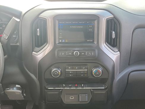 Used 2019 Chevrolet Silverado 1500 Custom Trail Boss w/ Custom Convenience Package AWD/4WD image 29