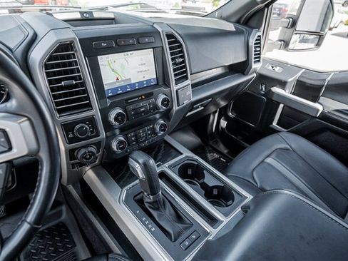 Used 2020 Ford F150 Platinum w/ Equipment Group 701A Luxury AWD/4WD image 40