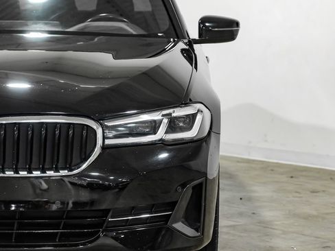 Used 2023 BMW 530e RWD image 45