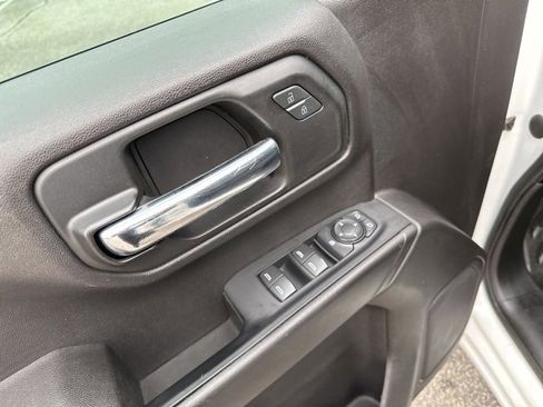 Used 2022 GMC Sierra 1500 Pro w/ Sierra Value Package image 7