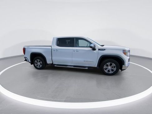 Used 2019 GMC Sierra 1500 SLT w/ SLT Convenience Package image 2