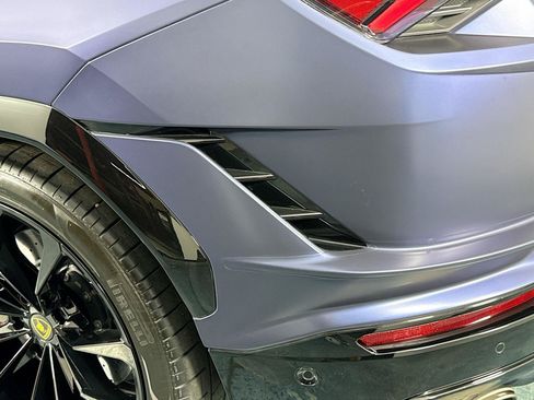Used 2024 Lamborghini Urus S AWD/4WD image 52