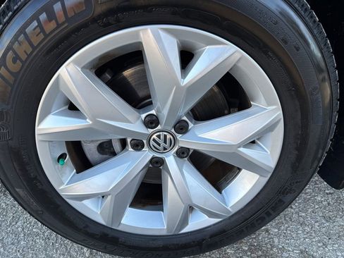 Used 2018 Volkswagen Atlas SE image 27