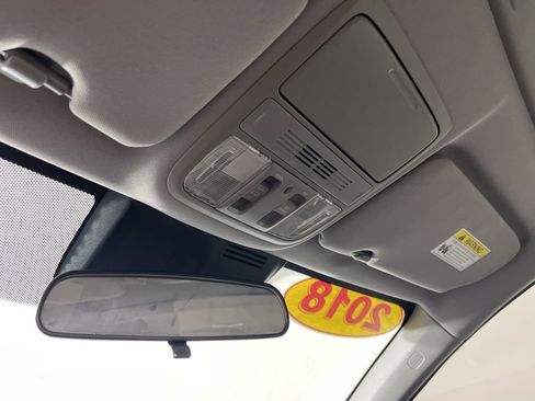 Used 2018 Honda CR-V EX image 25