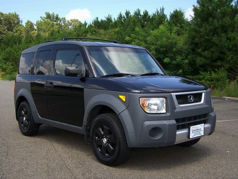 Used 2003 Honda Element DX image 3