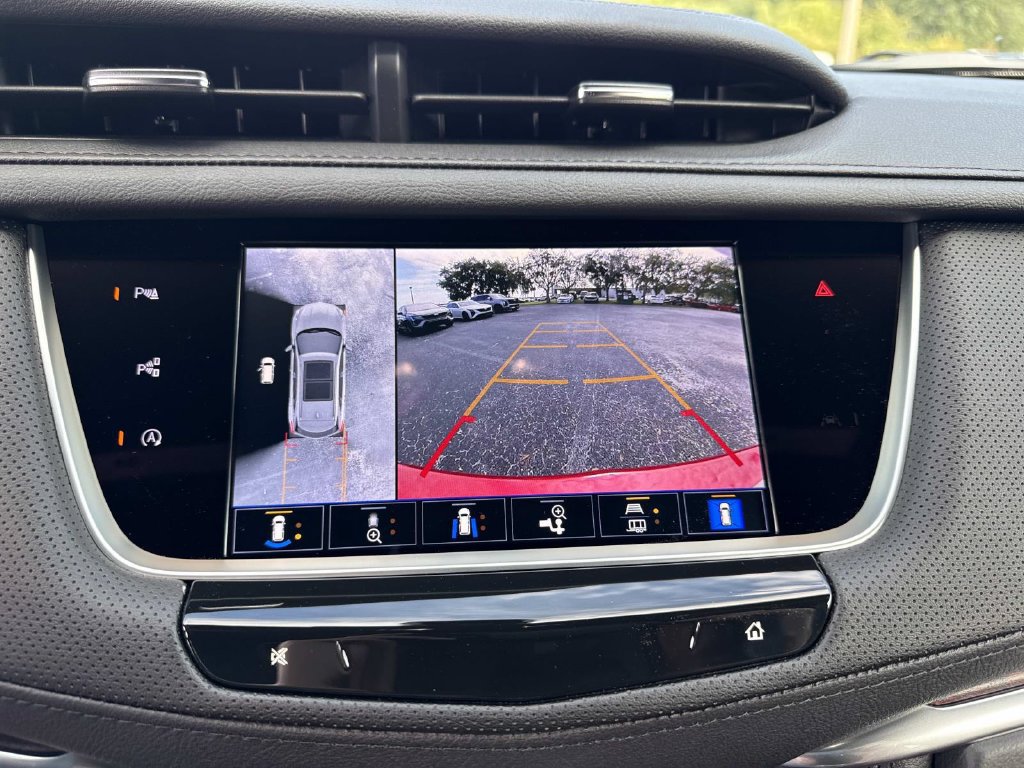 New 2026 Cadillac XT5 Premium Luxury w/ Driver Assist Package FWD image 24