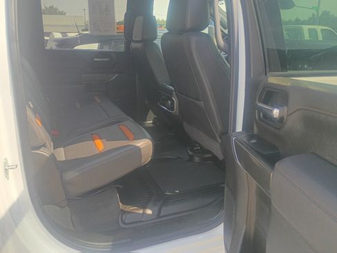 Used 2023 GMC Sierra 2500 AT4 w/ AT4 Premium Plus Package AWD/4WD image 14