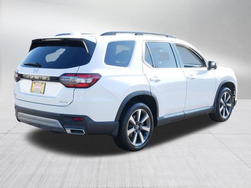 Certified 2024 Honda Pilot Elite image 7