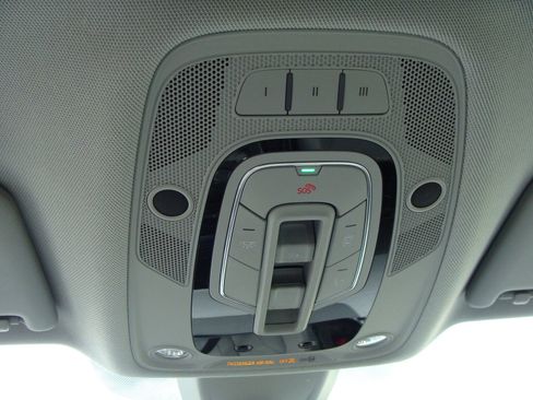 Used 2019 Audi Q5 2.0T Premium w/ Convenience Package image 34