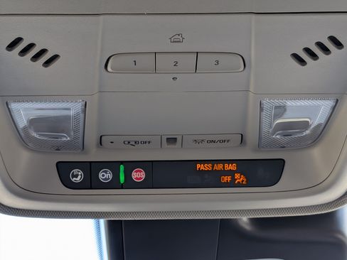Used 2023 Cadillac XT4 Premium Luxury w/ Cold Weather Package FWD image 31