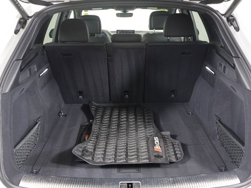 Used 2024 Audi SQ5 Premium Plus w/ Premium Plus Package image 15