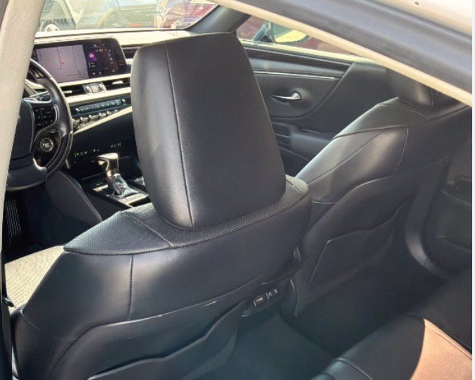 Used 2020 Lexus ES 350 w/ Premium Package FWD image 7