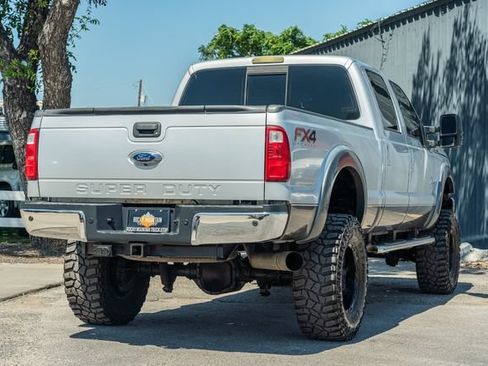 Used 2013 Ford F250 Lariat w/ Lariat Ultimate Pkg AWD/4WD image 6