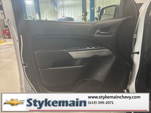 Used 2020 Chevrolet Colorado ZR2 image 14