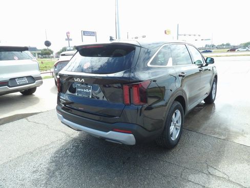 New 2026 Kia Sorento LX image 6