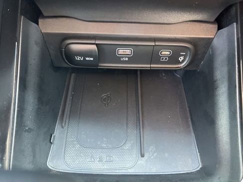 Certified 2024 Kia Telluride S w/ S Sunroof Package image 26