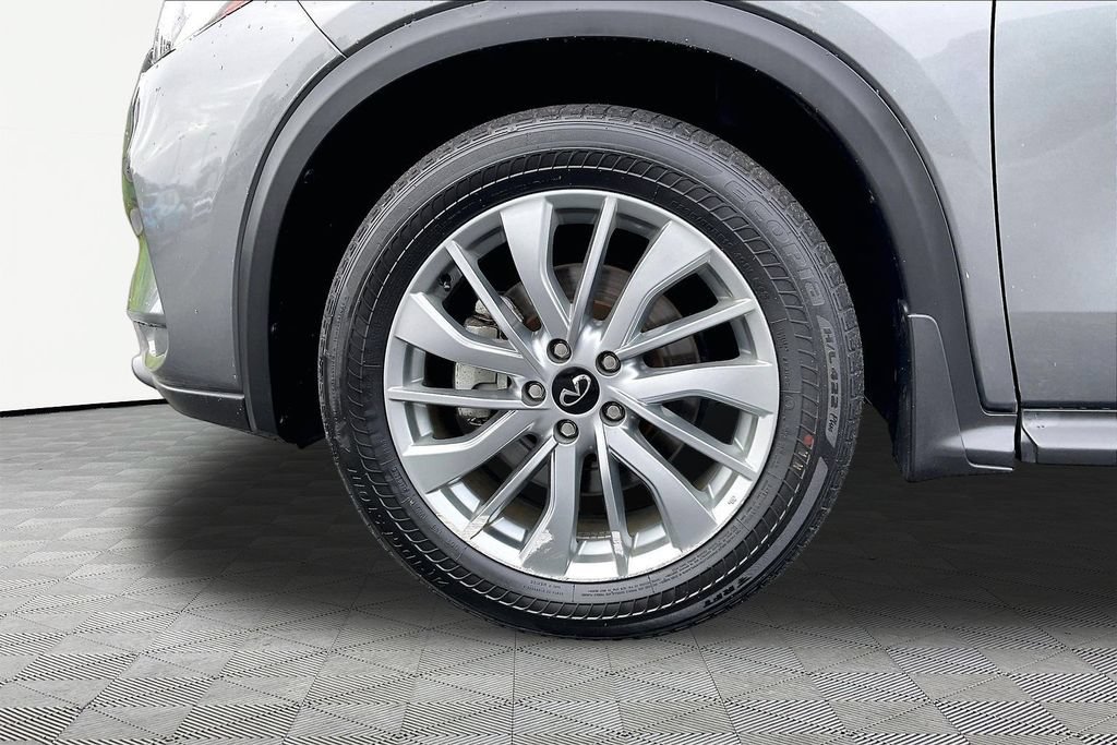 Used 2023 INFINITI QX50 Pure AWD/4WD image 36