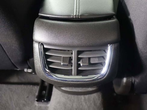 Used 2024 Chevrolet Malibu LT image 47