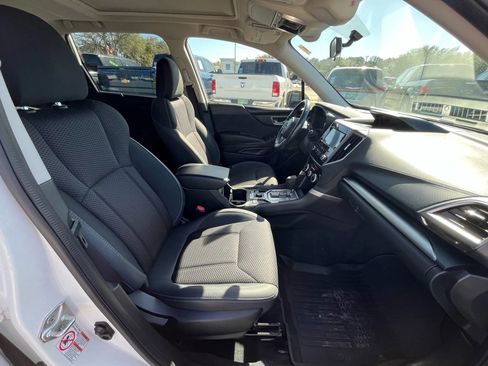 Used 2020 Subaru Forester Premium image 14