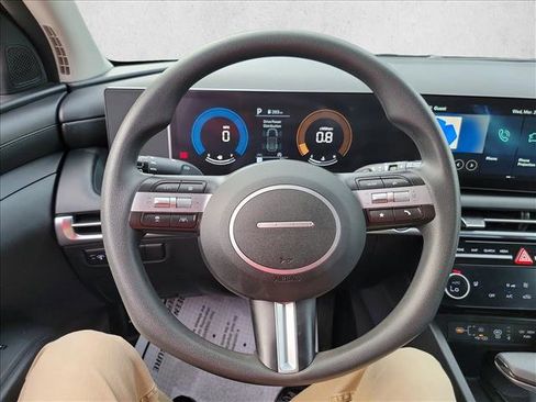 Used 2025 Hyundai Tucson SEL image 16