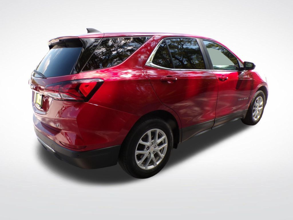 Used 2023 Chevrolet Equinox LT FWD image 7