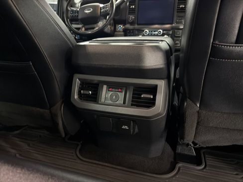 Used 2023 Ford F250 Lariat w/ Lariat Ultimate Package image 18
