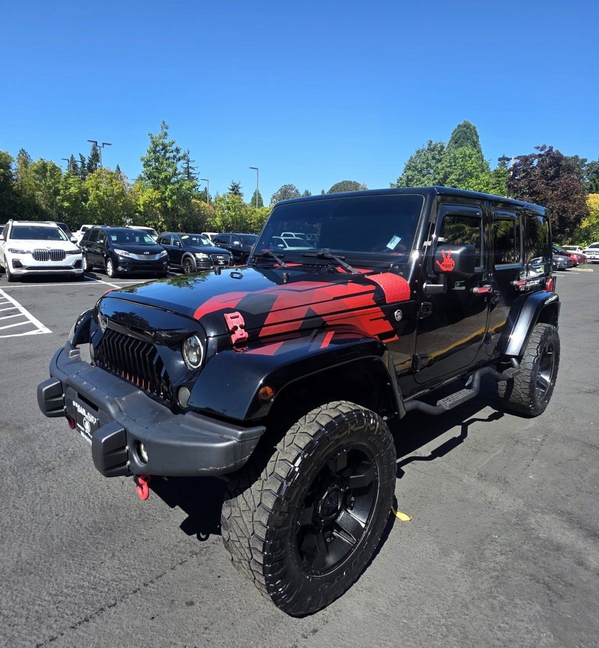 Used 2017 Jeep Wrangler Unlimited Sahara AWD/4WD image 12