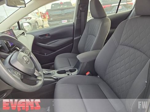 Used 2023 Toyota Corolla LE image 19