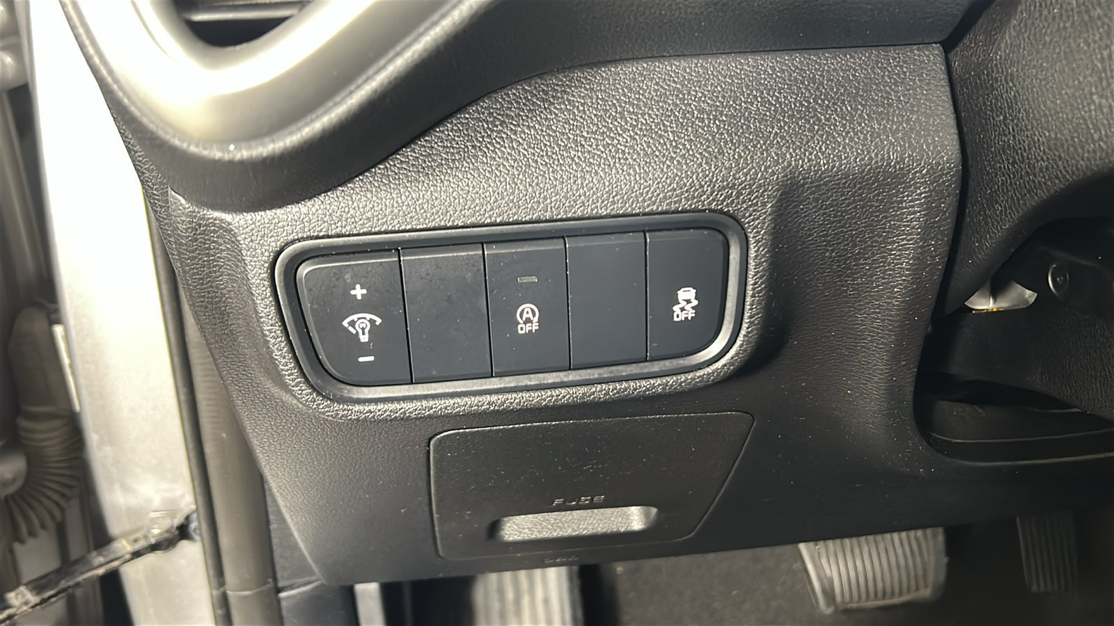 Used 2022 Kia Soul LX FWD image 23