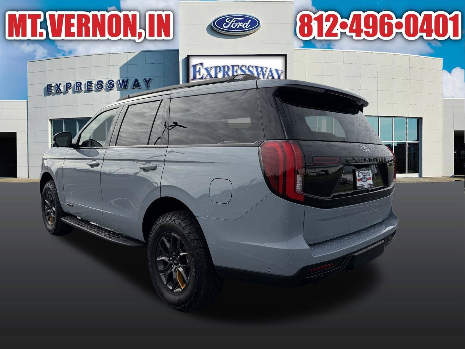 Used 2025 Ford Expedition Tremor AWD/4WD image 8