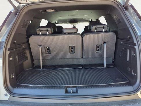 New 2026 Chevrolet Traverse Z71 w/ LPO, Floor Liner Package AWD/4WD image 21