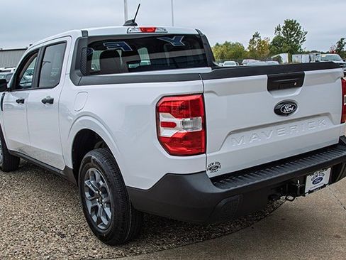 New 2025 Ford Maverick XLT w/ XLT Luxury Package image 3