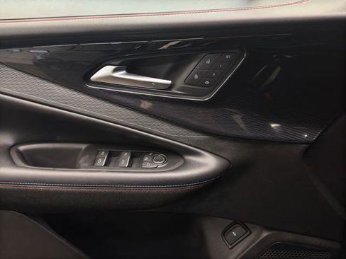 Used 2025 Chevrolet Blazer EV RS image 39