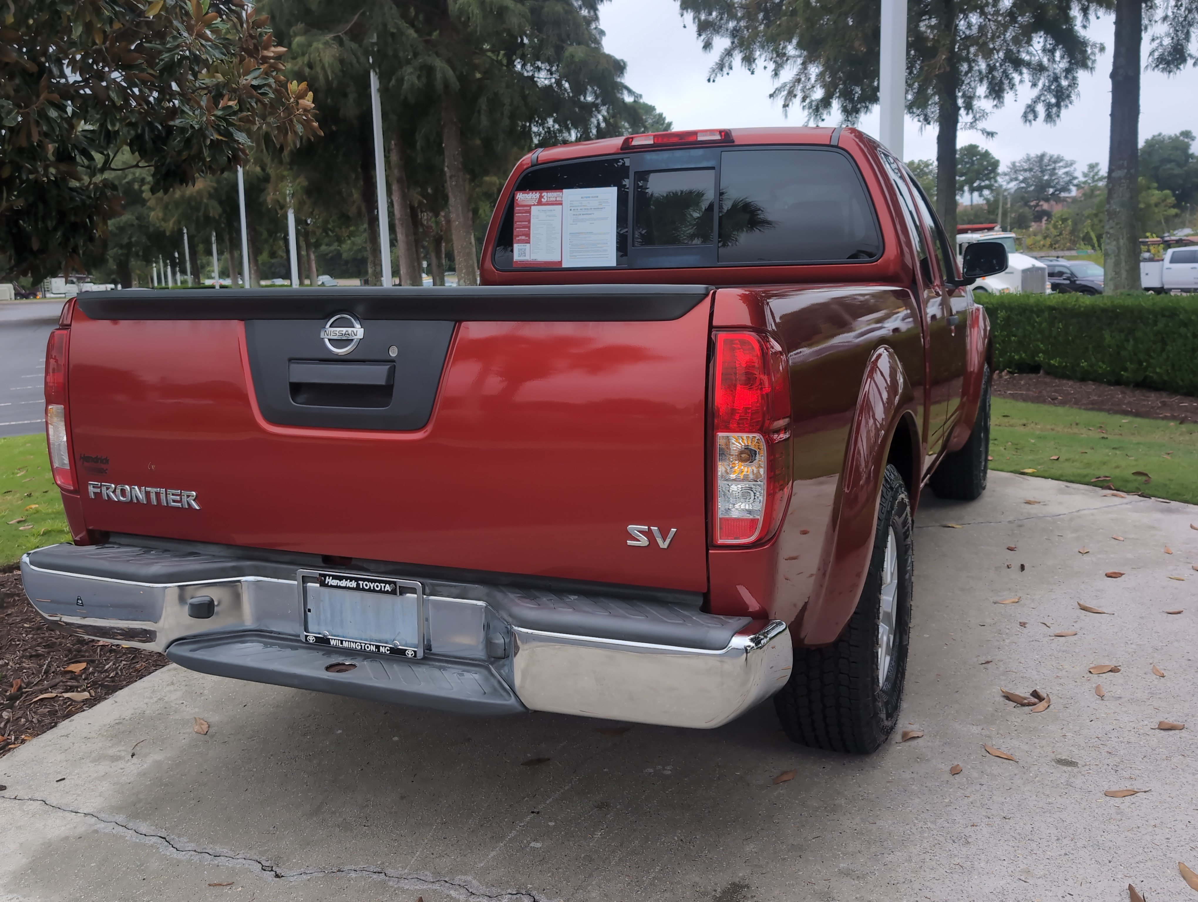 Used 2017 Nissan Frontier SV RWD image 10
