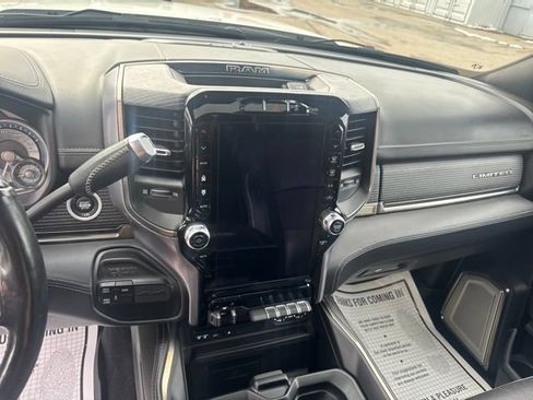 Used 2019 RAM 2500 Limited AWD/4WD image 23