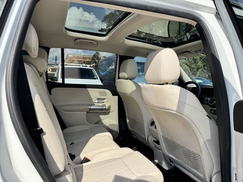 Certified 2022 Mercedes-Benz GLB 250 GLB 250 w/ Premium Package image 28