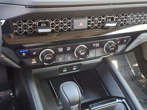 Used 2025 Honda Accord Touring image 16